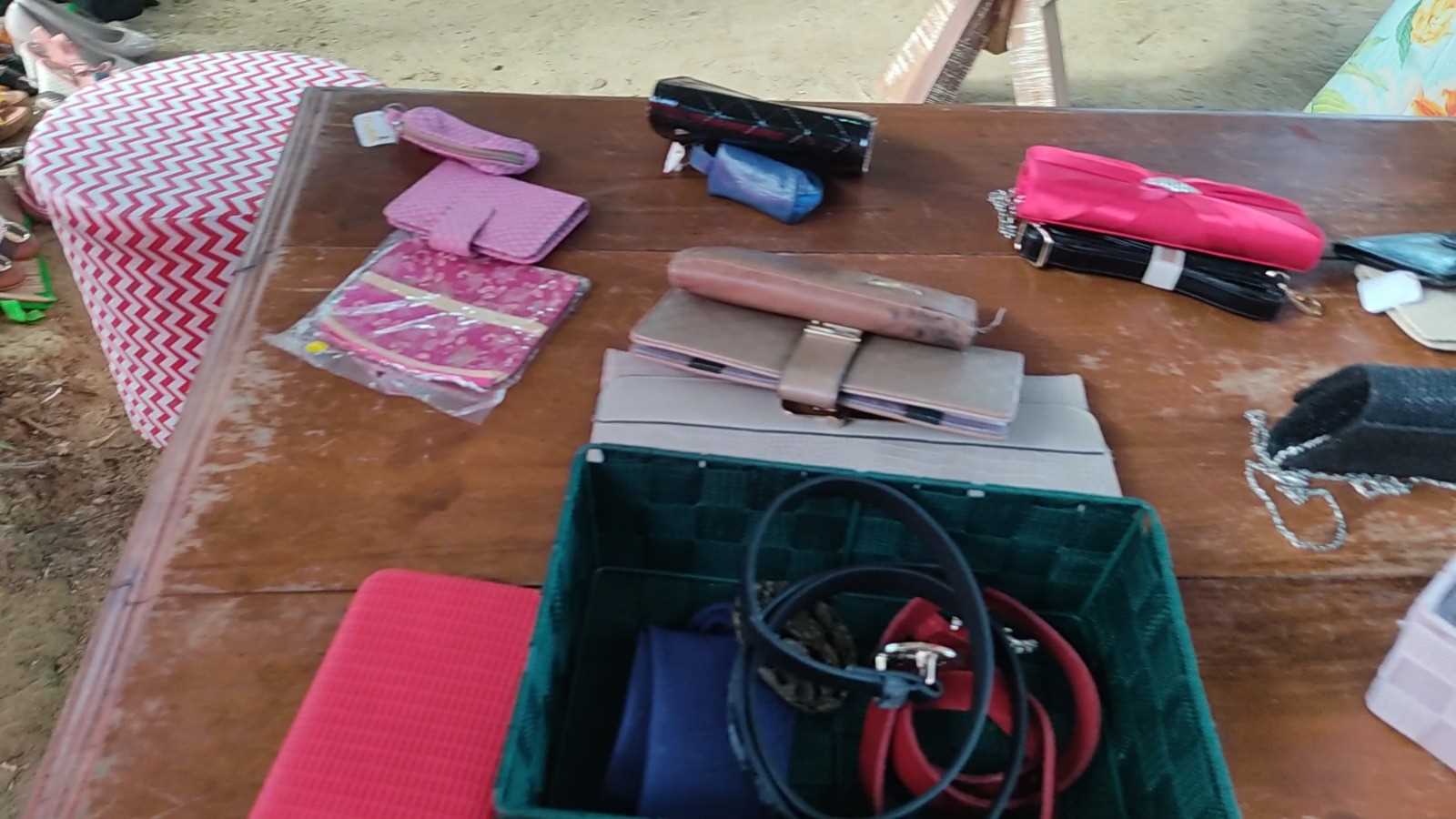 Camacã: Prefeitura homenageia as Mães da Portelinha I através do Projeto Brechó Solidário




